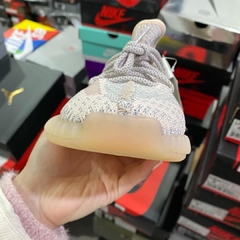 Yeezy Boost 350 v2 “Synth” - Él.sneakers