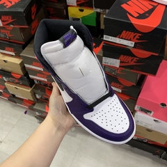 Air Jordan 1 High “Court Purple" na internet