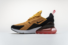 Nike Air Max 270 University Gold na internet