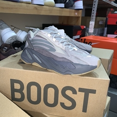 Yeezy Boost 700 v2 “Tephra” - Él.sneakers