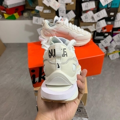 Nike Vaporwaffle Sacai “Sail Gum” - Él.sneakers