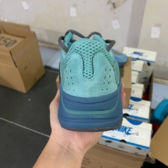 Yeezy Boost 700 “Faded Azure” - loja online