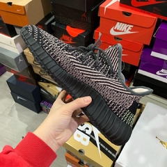 Yeezy Boost 350 v2 “ Yecheil” - Él.sneakers