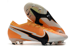 Imagem do NIKE MERCURIAL VAPOR 13 ELITE FG