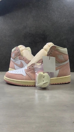 Air Jordan 1 Retro High OG Washed Pink na internet