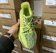 Yeezy Boost 350 V2 Semi Frozen Yellow na internet