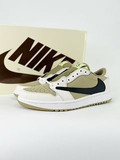 Air Jordan 1 Low Golf Travis Scott Neutral Olive na internet