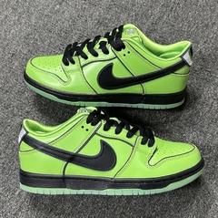 The Powerpuff Girls x Nike SB Dunk Low Buttercup - comprar online