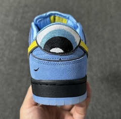 The Powerpuff Girls x Nike SB Dunk Low Bubbles na internet