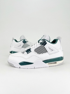 Air Jordan 4 Oxidized Green na internet