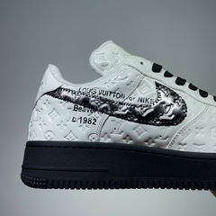 Imagem do Louis Vuitton x Nike Air Force 1 Mid By Virgil A Graffiti