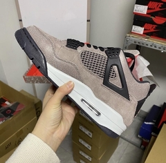 Air Jordan 4 “Taupe Haze” - Él.sneakers