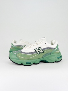 New Balance 1000 Green Grey na internet