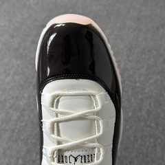 Imagem do Air Jordan 11 Retro Neapolitan