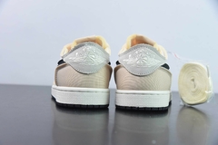 Imagem do Air Jordan 1 Retro Low OG EX Coconut Milk