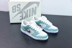 Nike SB Dunk Low x April Skateboards - loja online