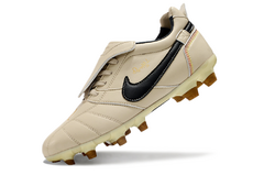 Nike Tiempo Legend R10 Elite na internet