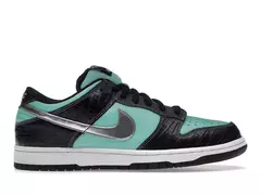 Nike SB Dunk Low Diamond Supply Co. Aqua Blue