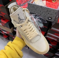 Air Jordan 4 Off White “Sail” na internet