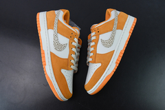 Nike Dunk Low AS Safari Swoosh Kumquat - loja online