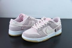 Nike Dunk Low Teddy Bear na internet