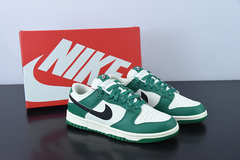 Imagem do Nike Dunk Low SE Lottery Pack Malachite Green