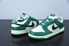 Nike Dunk Low SE Lottery Pack Malachite Green na internet