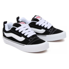 Vans Knu Skool Black White na internet