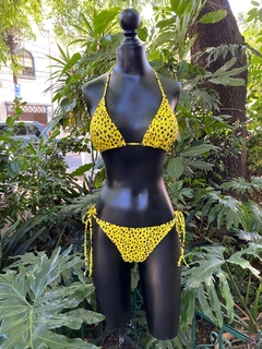 bikini amararillo con polka dots - comprar en línea