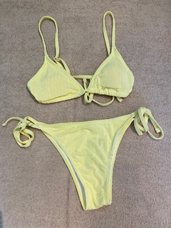 Bikini amarillo. - comprar en línea