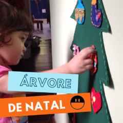 Imagem do Árvore de Natal em feltro com enfeites variados