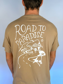 Camiseta Road to Paradise na internet