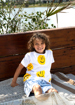 REMERA SMILING - comprar online