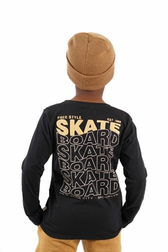 REMERA SKATEBOARD