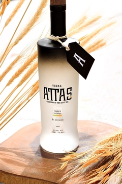 Vodka ATTAS Artesanal 750ml - comprar online