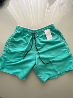 Short liso masculino -verde