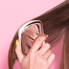 Cepillo para pelo desenredante Tangle Teezer Compact Styler rosa - Bangs Hair Boutique