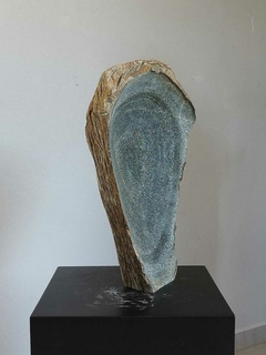 Cloto / Escultura en Piedra intervenida / 53 x 52 x 11 cms. - comprar online