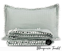 Cover Pompon 2 1/2 plazas - comprar online