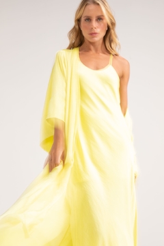 Kimono Longo Amarelo