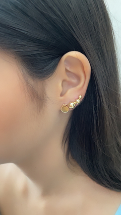 EARCUFF SIENA BOLINHAS TRIPLAS BANHADO A OURO 18K na internet