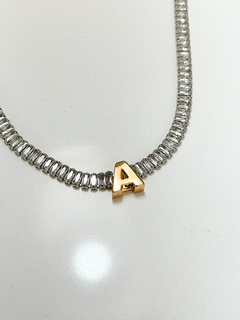 PINGENTE HIT LETRA A BANHADO EM OURO 18K - 1cm - comprar online