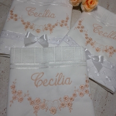 comprar-toalha-batizado-batismo-bordada-personalizada-bebê