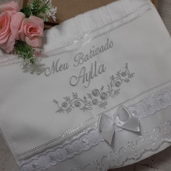 comprar-toalha-batizado-batismo-bordada-personalizada-bebê