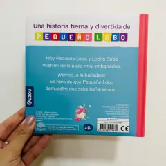 Pequeño lobo se baña solo - Faro de Papel