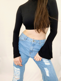 Cropped Flare Up Preto na internet