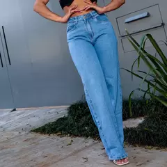 Calça Jeans Pantalona Feminina Cintura Alta na internet