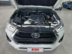 Toyota / Hilux CD SRX 2.8 - loja online