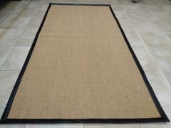 #345 CARPETA SISAL SCN 3m x 1.52m CON RIBETE DE CUERO MARRÓN AFRICANO 4CM en internet