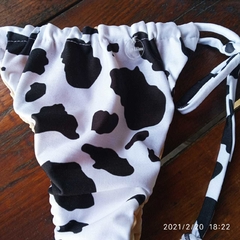 Bikini cow